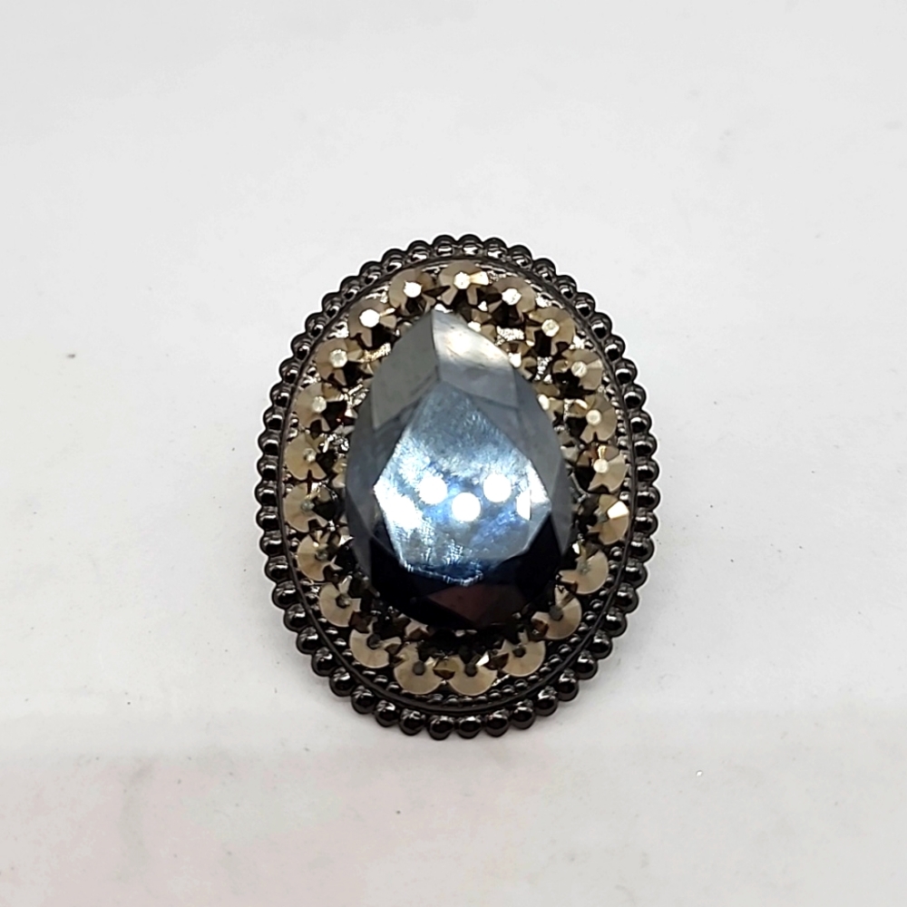 SWAROVSKI HEMATITE RHINESTONE DROP COCKTAIL RING